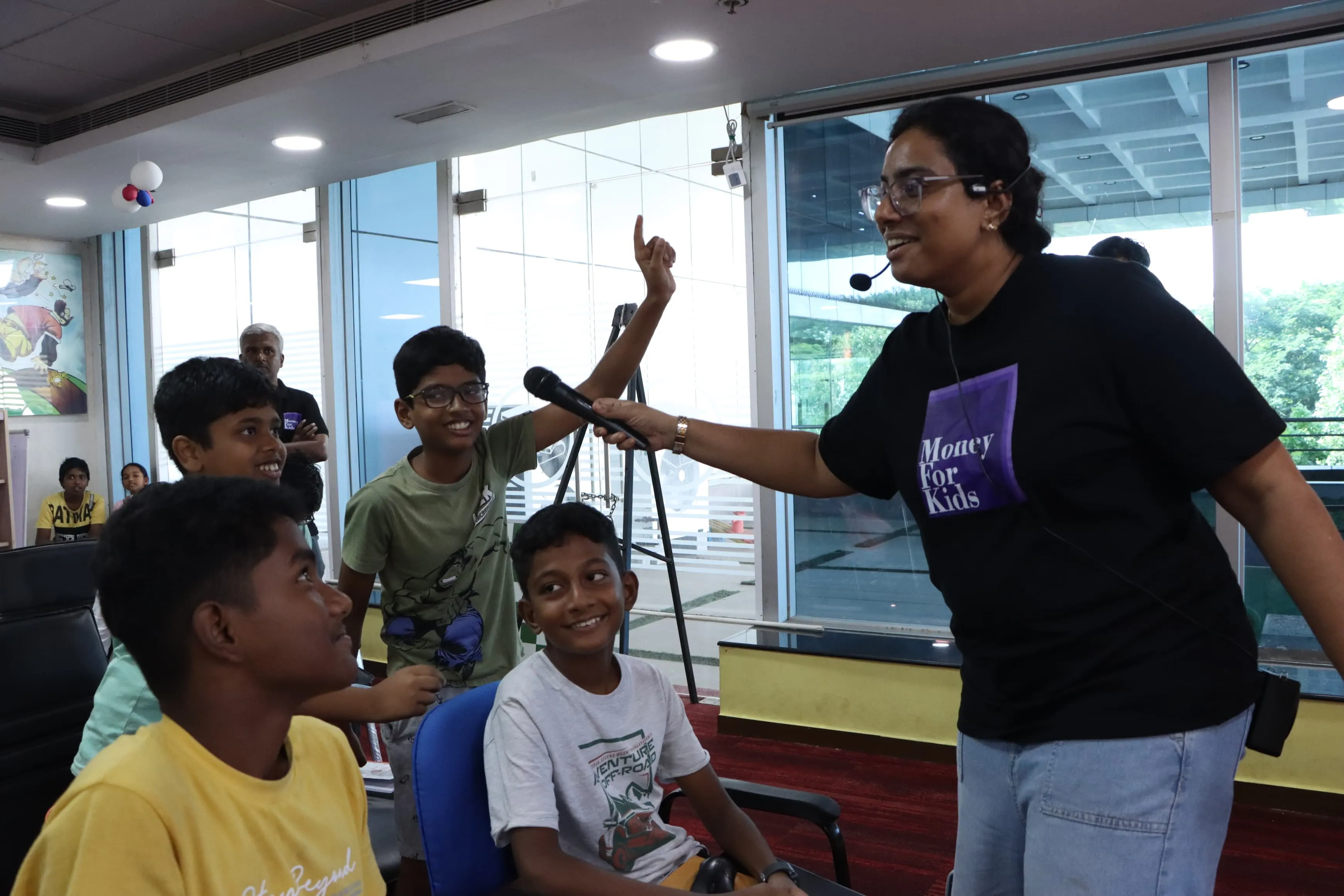 Kids learning financial literacy